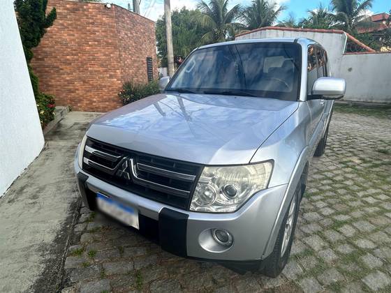 MITSUBISHI PAJERO FULL 3.2 HPE 4X4 16V TURBO INTERCOOLER DIESEL 4P AUTOMÁTICO